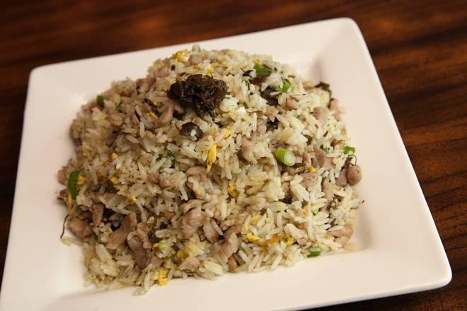 Seafood Fried Rice with Black Olive Mustard 欖菜海鮮炒飯